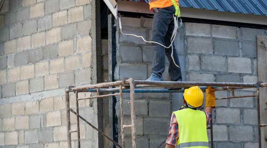 Expert Emergency Roof Repairs services in Mount Shasta, CA